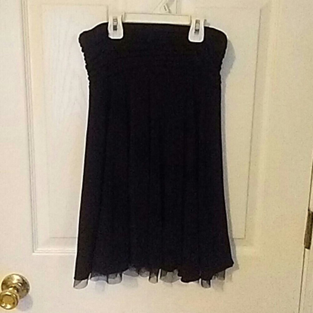 Girls small black dressy skirt